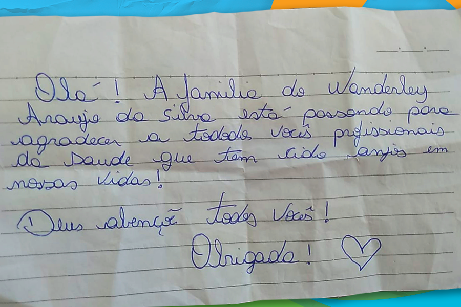Família de paciente curado da Covid-19 deixa mensagem de gratidão na recepção do Hospital Municipal de Aparecida de Goiânia (HMAP)